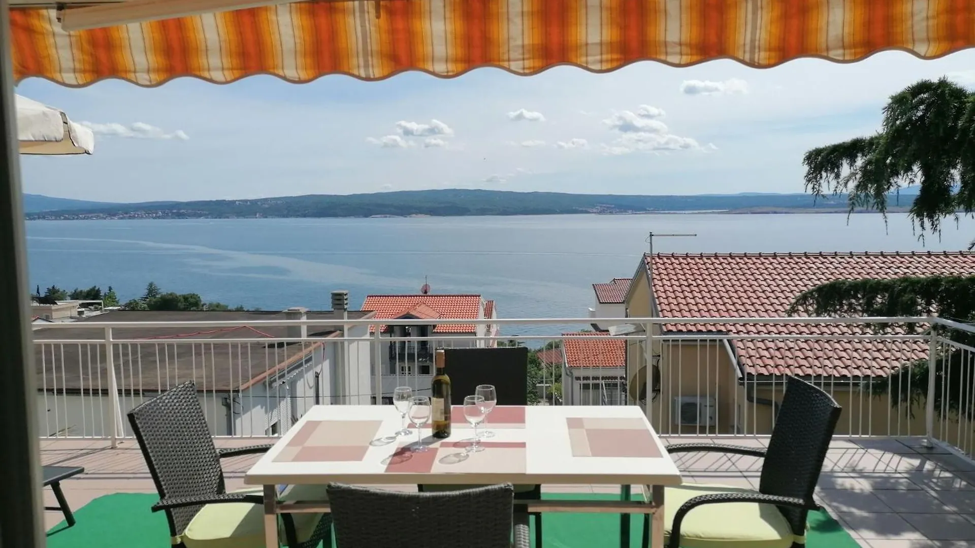 Danica Dramalj Apartment
